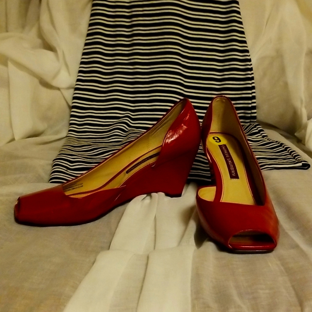Womens Sz 9 Red Sling Wedge